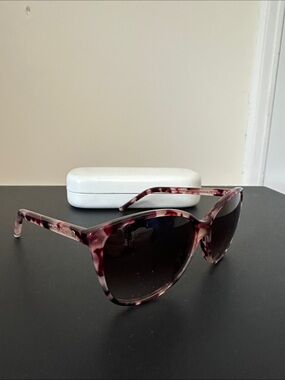 Marc Jacobs Tortoiseshell Oversized Women's Sunglasses
